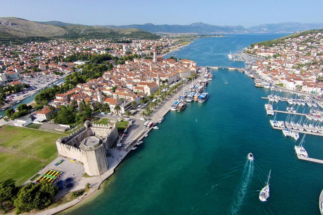 Apartments By The Sea Trogir - 15011 Exteriér fotografie